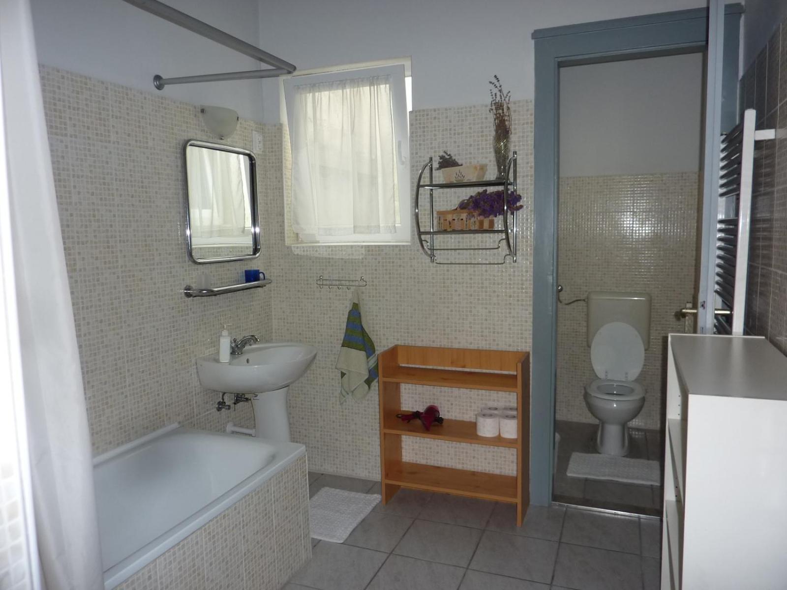 Levandium Apartman Miskolc Exterior photo