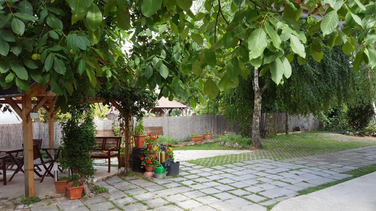 Levandium Apartman Miskolc Exterior photo